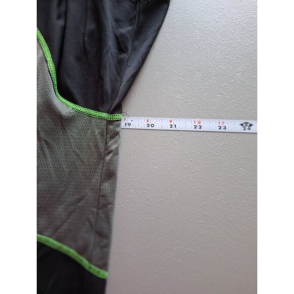 Columbia Mens Activewear T Shirt M Black Green Accents Lightweight Gym Workout - Picture 6 of 7